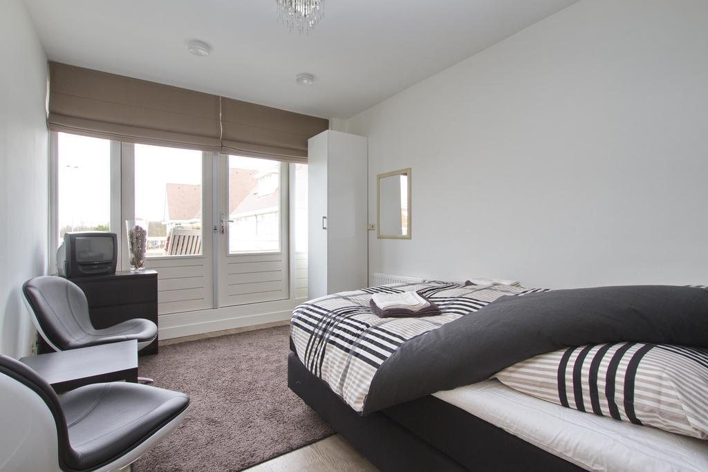 Bed & Breakfast Wit 51 Noordwijk Quarto foto